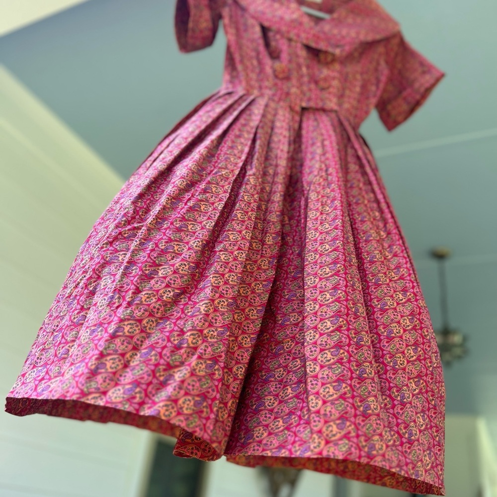 Vintage 1960s Paisley Dress Size ? Minor Damage